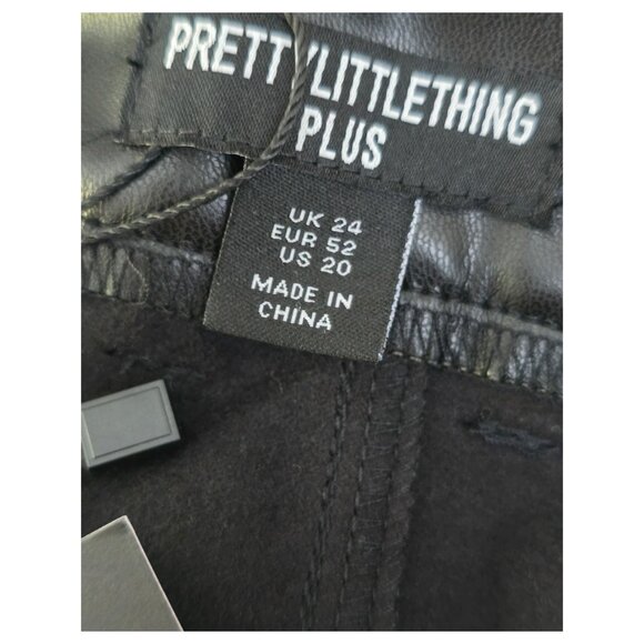 Women's Black Wide Leg Faux Leather Pants - Picture 8 of 10